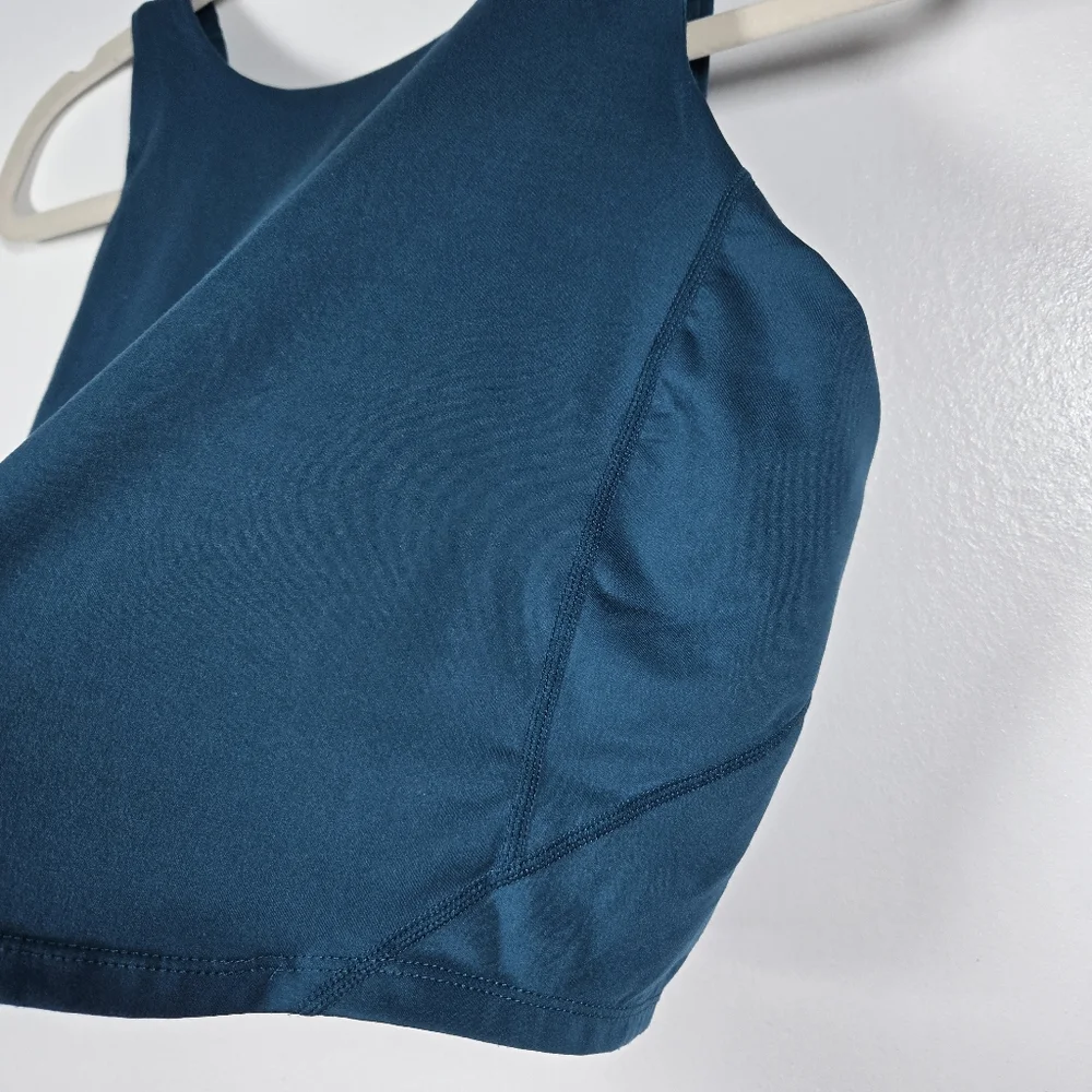 Crane Teal Blue Athletic Sports Bra Size Medium
